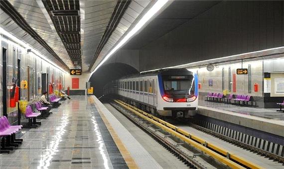 خودکشی مرد 60 ساله در متروی تهران