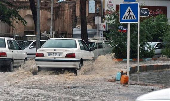 چرا با هر باران، بحران در خیابان‌های شهر پرسه می‌زند؟