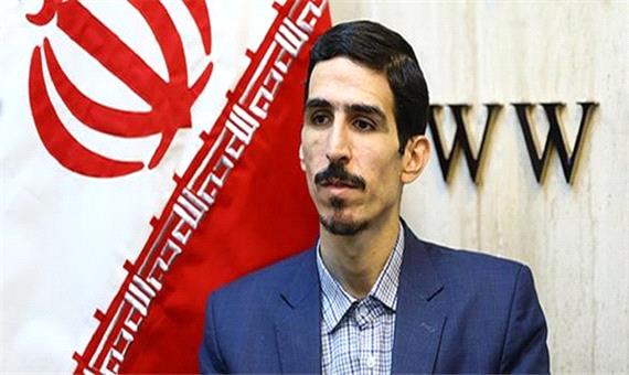 ابراز نگرانی نماینده تهران از احتمال ورود علی لاریجانی به انتخابات