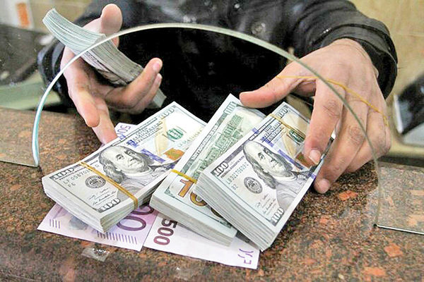 ۹ آپشن بازار آتی ارز