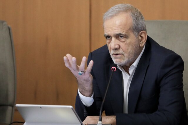 رئیس جمهور: باید به سرعت این عقب ماندگی ها را جبران کرد