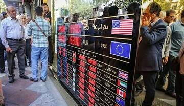 پیش‌بینی یک فعال اقتصادی از قیمت دلار