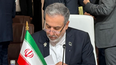 آغاز نشست وزرای خارجه سازمان همکاری اسلامی در قطر با حضور عراقچی