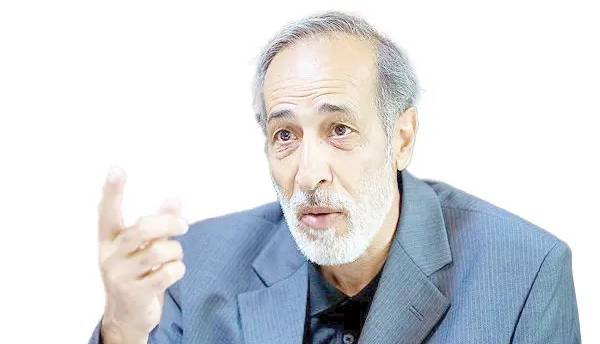 دیپلمات پیشین: غرب به دنبال نمد مال کردن ایران است و نه حل مشکلات!