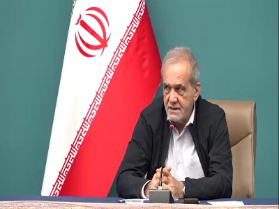 پزشکیان: حضور کارآفرینان در سفرهای خارجی دولت ضروری است