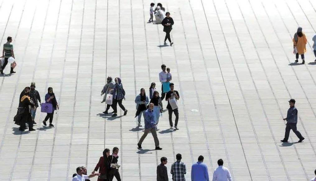 سرمقاله هم میهن/ ریشه تفاوت؛ بازگشت به مردم