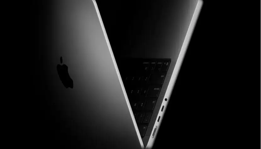 لپ‌تاپ حرفه‌ای جدید اپل مشکل حرارتی دارد