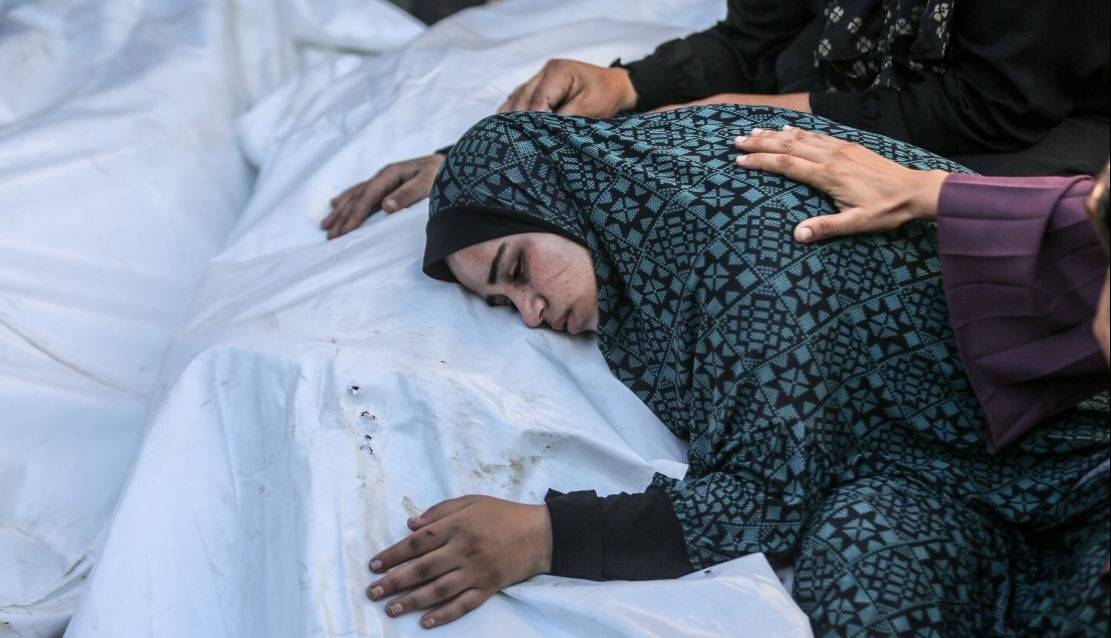 روایت غم‌انگیز مدیرکل دفتر اطلاع رسانی دولتی در نوار غزه از وضعیت پیکر شهدای فلسطینی