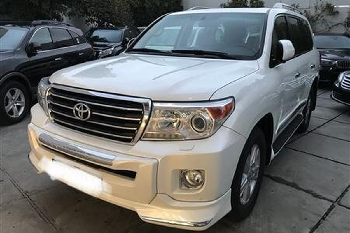 کشف و توقیف یک لندکروز ۱۲ میلیاردی قاچاق