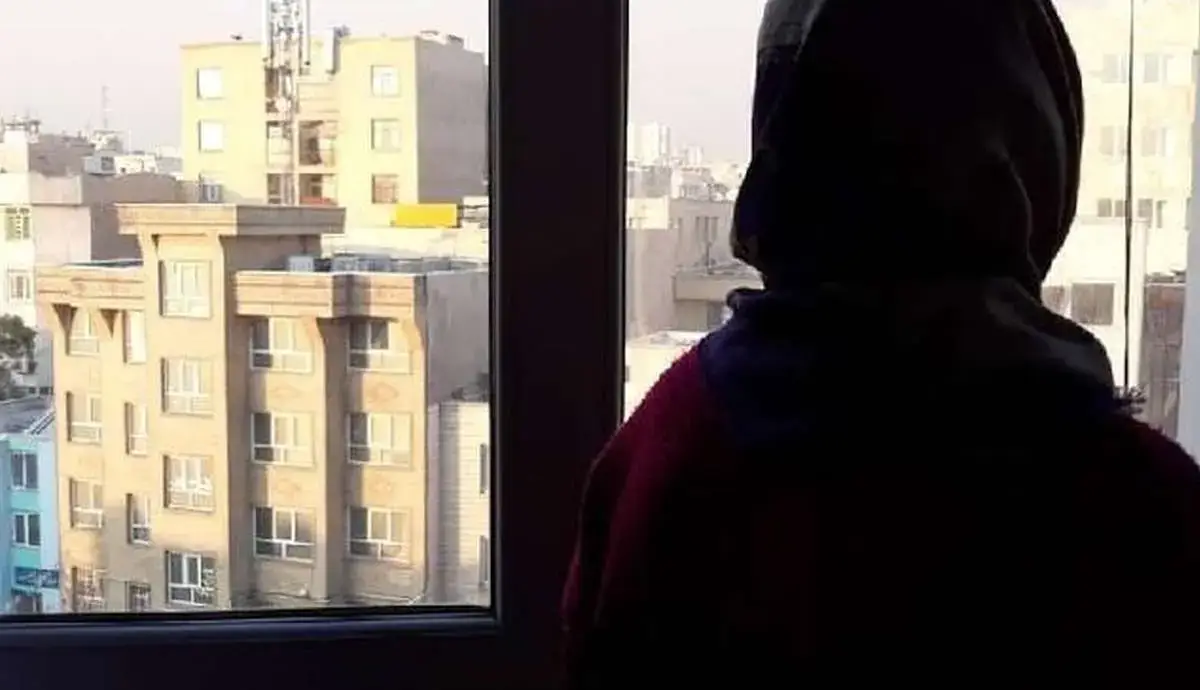 خیانت زن متأهل با همکارش در خانه شوهر