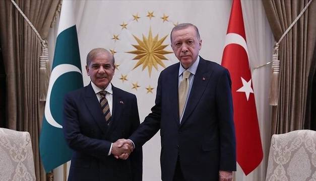 دیدار رهبران پاکستان و ترکیه در باکو