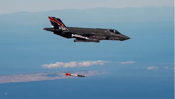 آمریکا بمب هسته‌ای بدون کلاهک آزمایش کرد