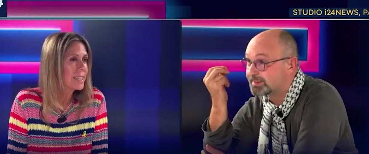 جنجال در پخش زنده تلویزیون اسرائیل؛ دانشمند علوم سیاسی فرانسوی برنامه زنده را ترک کرد!