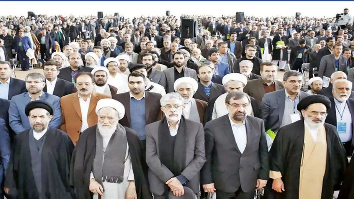 داستان بروز و افول یک طیف سیاسی؛ چگونه «راست سنتی» از صحنه سیاست ایران کنار رفت/ پای احمدی نژاد در میان بود یا تولد سوپرانقلابی ها؟