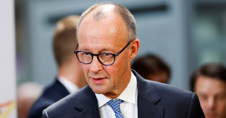 صدراعظم آلمان: روسیه باید همین حالا پشت میز مذاکره بنشیند