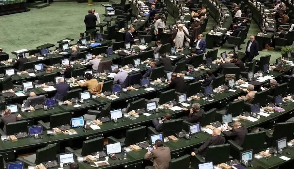 اصرار بر قانون حجاب؛ لجاجت در میدان نزاع سیاسی ‌‌