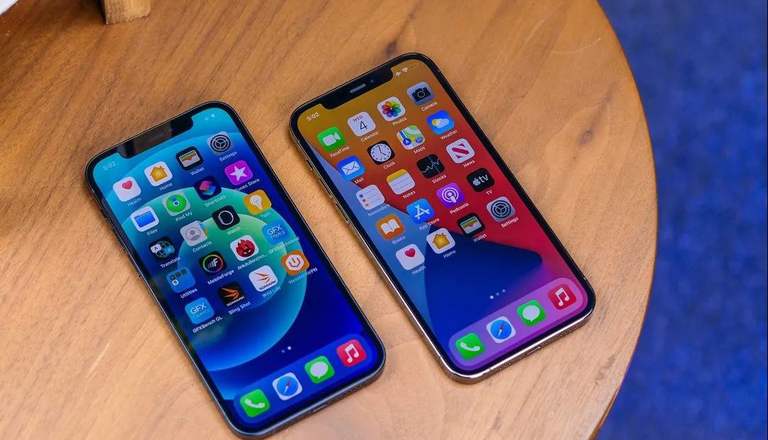 استرالیایی‌ها باید فورا گوشی آیفون‌ ۱۲ را آپدیت کنند؛ چرا؟