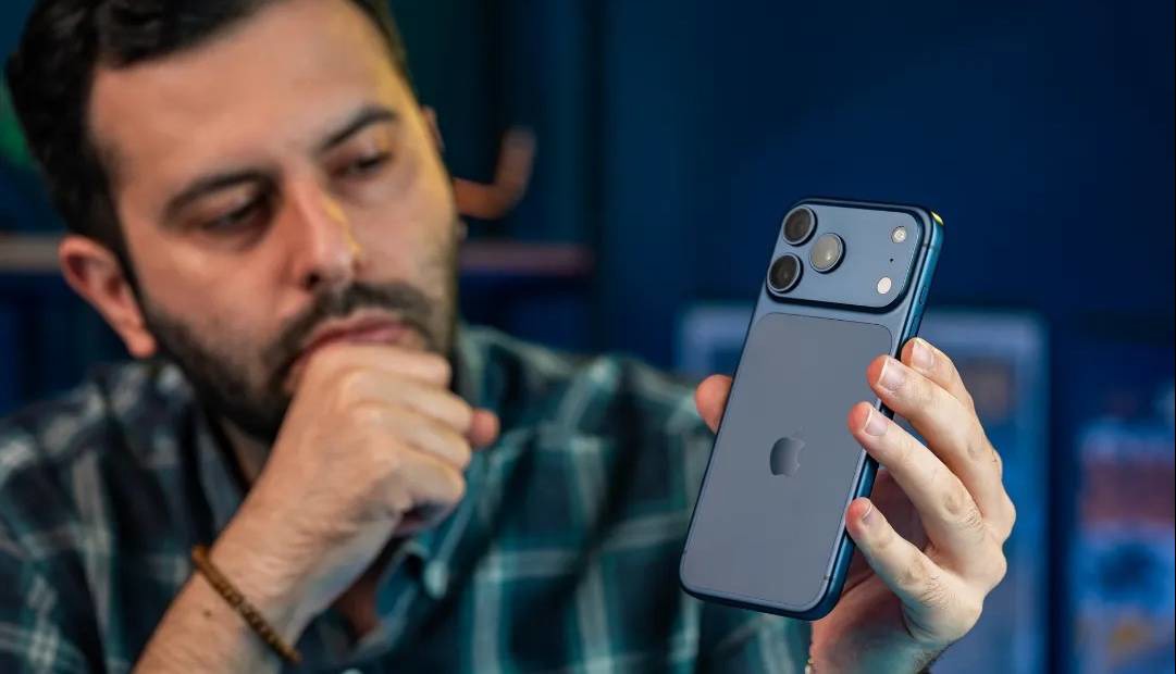 اپل روی «حداقل ۸ آیفون جدید» کار می‌کند