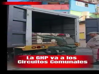 مسلح کردن مناطق کارگری توسط ارتش ونزوئلا برای تشکیل گروه‌های شبه‌نظامی