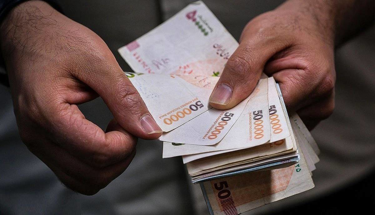 سایه سنگین افزایش ۲۰درصدی حقوق کارمندان دولت بر معیشت کارگران