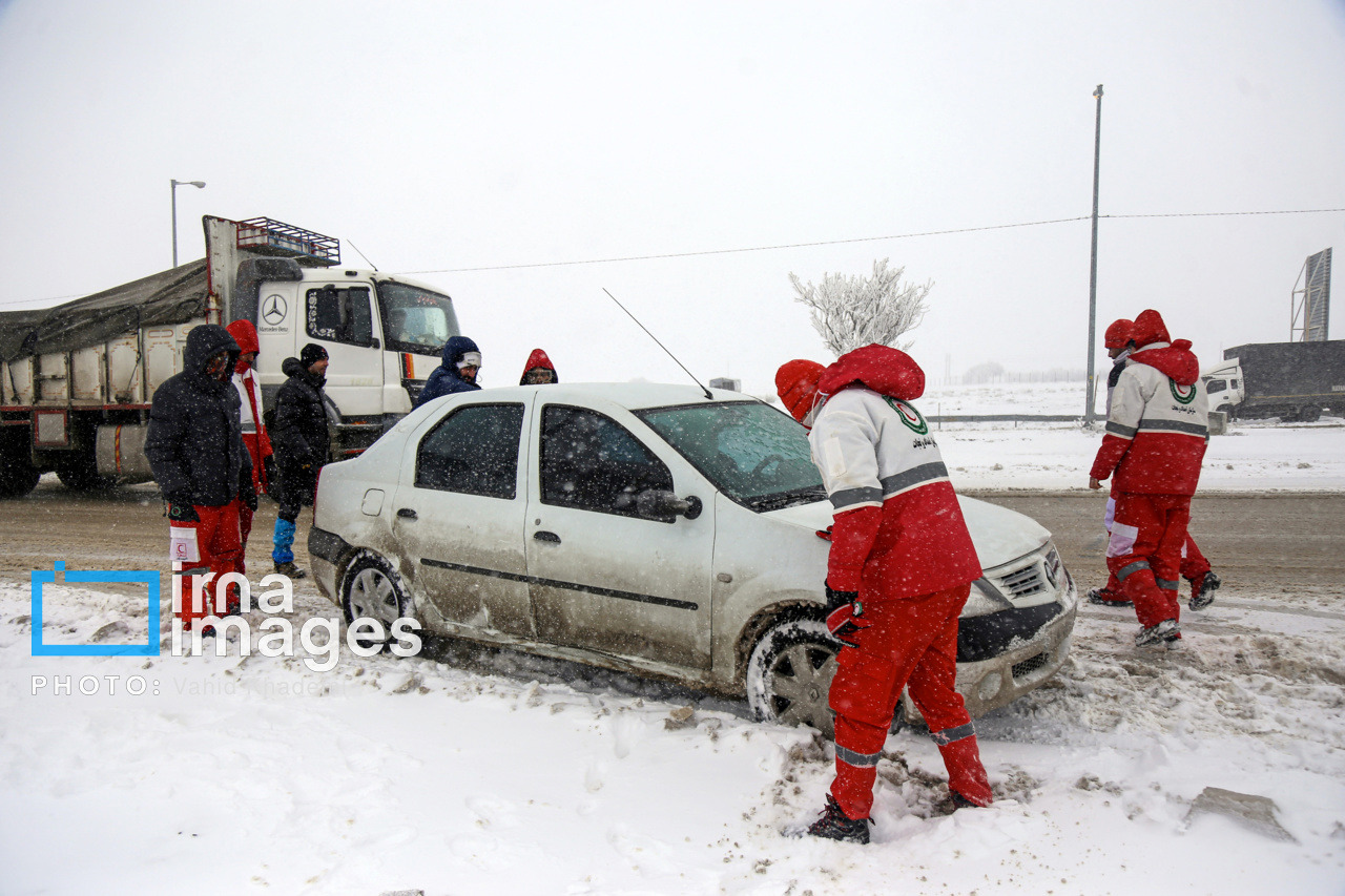 نفوذ سامانه بارشی جدید به کشور؛ هلال‌احمر در حالت آماده‌باش