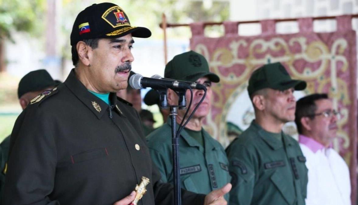 مادورو: نیروهای مسلح ونزوئلا آماده‌تر از همیشه است