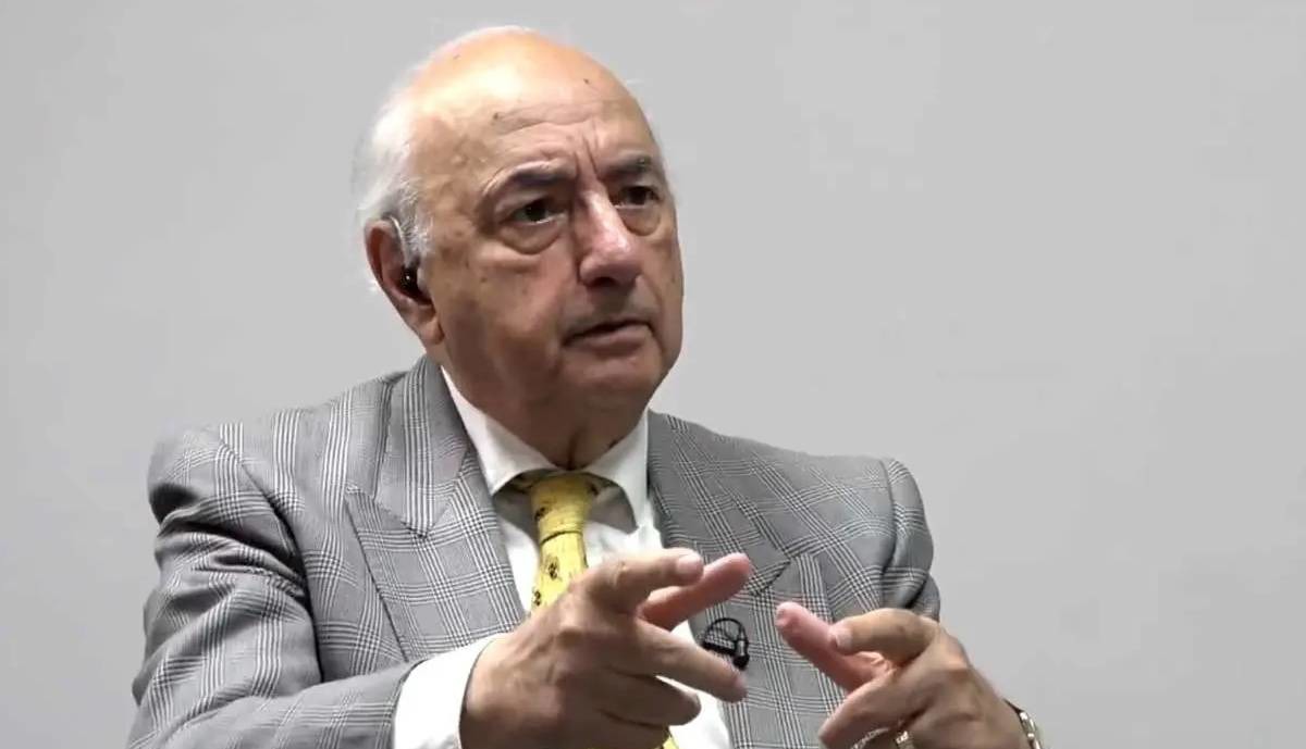 مهم‌ترین هدف آمریکا باز نگه داشتن دو مسیر تقابل و مذاکره است