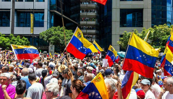 تشریح سناریوهای در انتظار ونزوئلا توسط نشریه فارن افرز