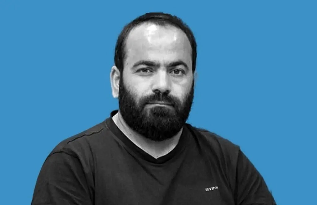 مشهورترین خطیب مذهبی اینترنتی ۸ سال حکم زندان گرفت/ حسن آقامیری کیست؟