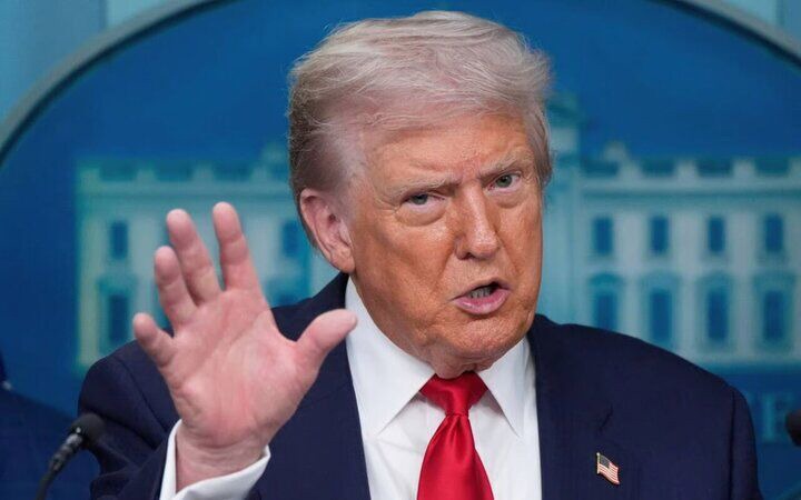 ترامپ معترض آمریکایی را «آشوبگر» و «شورشی» توصیف کرد