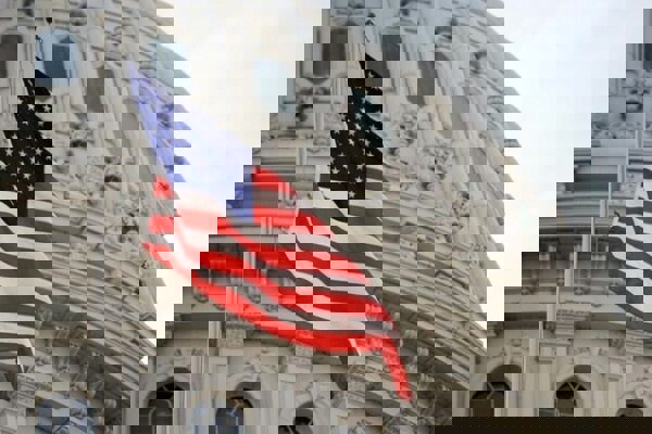 تعیین تکلیف خزانه‌داری آمریکا برای نحوه فروش نفت ونزوئلا