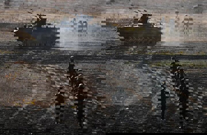 پیشروی نیروهای مسلح روسیه در شرق اوکراین