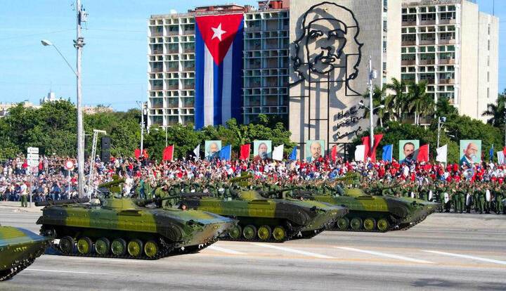 روسیه: همچنان به کوبا نفت می دهیم