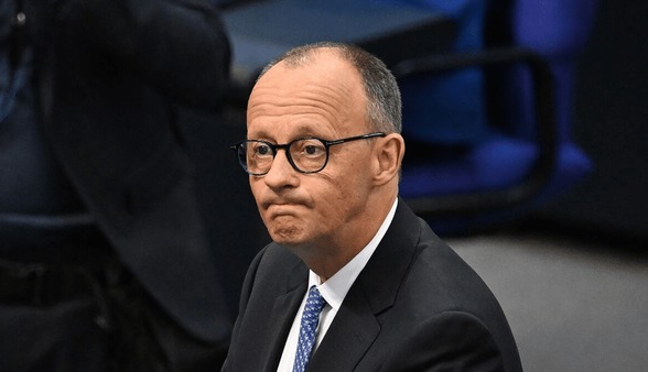 صدراعظم آلمان در کشور خودش رد شد