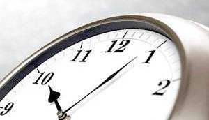 لایحه تغییر ساعت رسمی کشور همچنان بلاتکلیف است