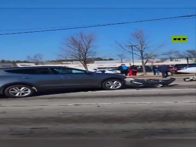 فرود اضطراری هواپیما در یکی از بزرگراه‌های جورجیا