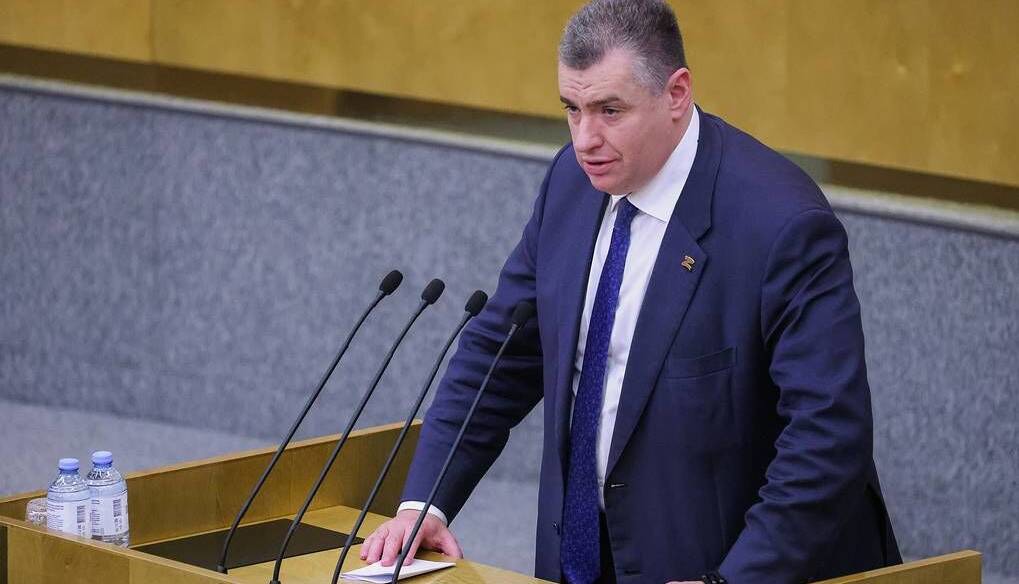 هشدار قانونگذار روس: لهستان به دنبال سلاح هسته‌ای نباشد