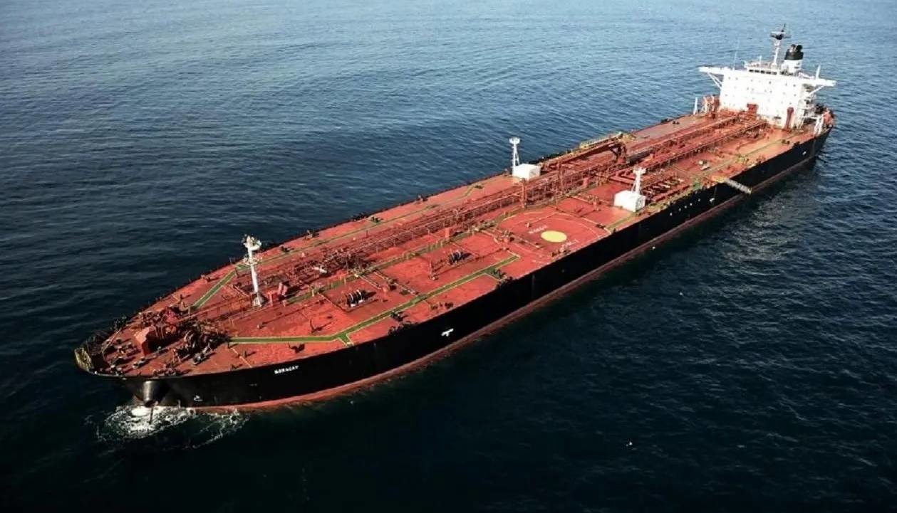 فرانسه نفت‌کش مرتبط با روسیه را آزاد کرد