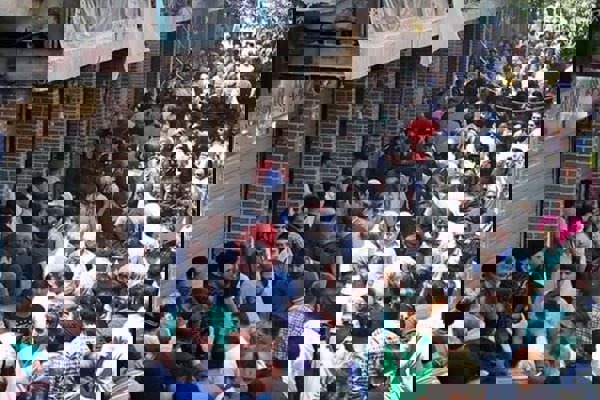 سرمقاله فرهیختگان/ روشنفکران ناراضی؛ کنشگران غایب