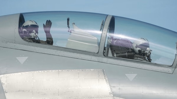 خلبان بازنشسته آمریکا پس از «کمک به چین» بازداشت شد