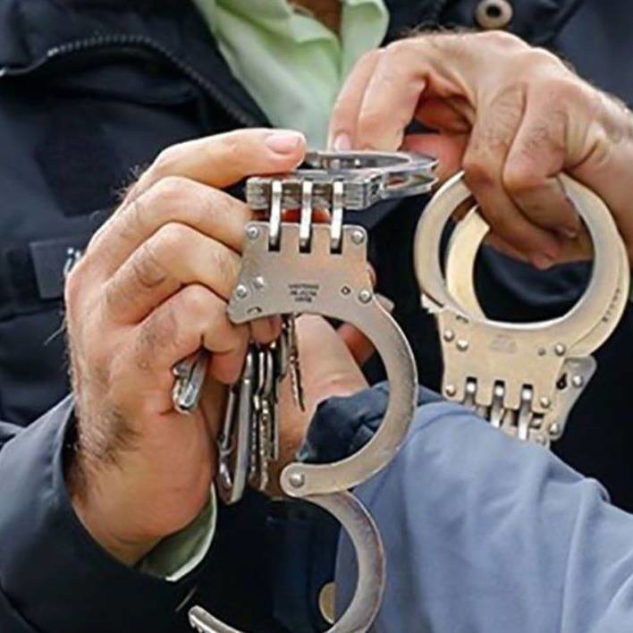 محاکمه پسر به خاطر قتل مزاحم دختر