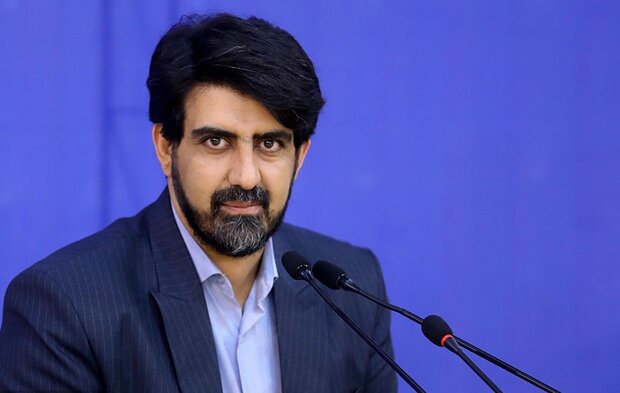سخنگوی شهرداری تهران: مردم کمتر از ۱۰ درصد هزینه مترو را می‌پردازند