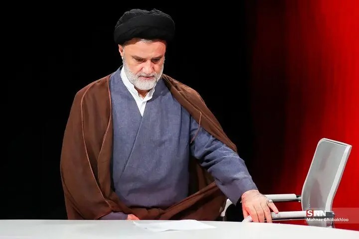 انتقاد نبویان از موارد مربوط به تنگه هرمز در تفاهم‌نامه ایران و آمریکا/ وقتی به دغدغه دلسوزان توجه نمی‌شود، نتیجه این می‌شود