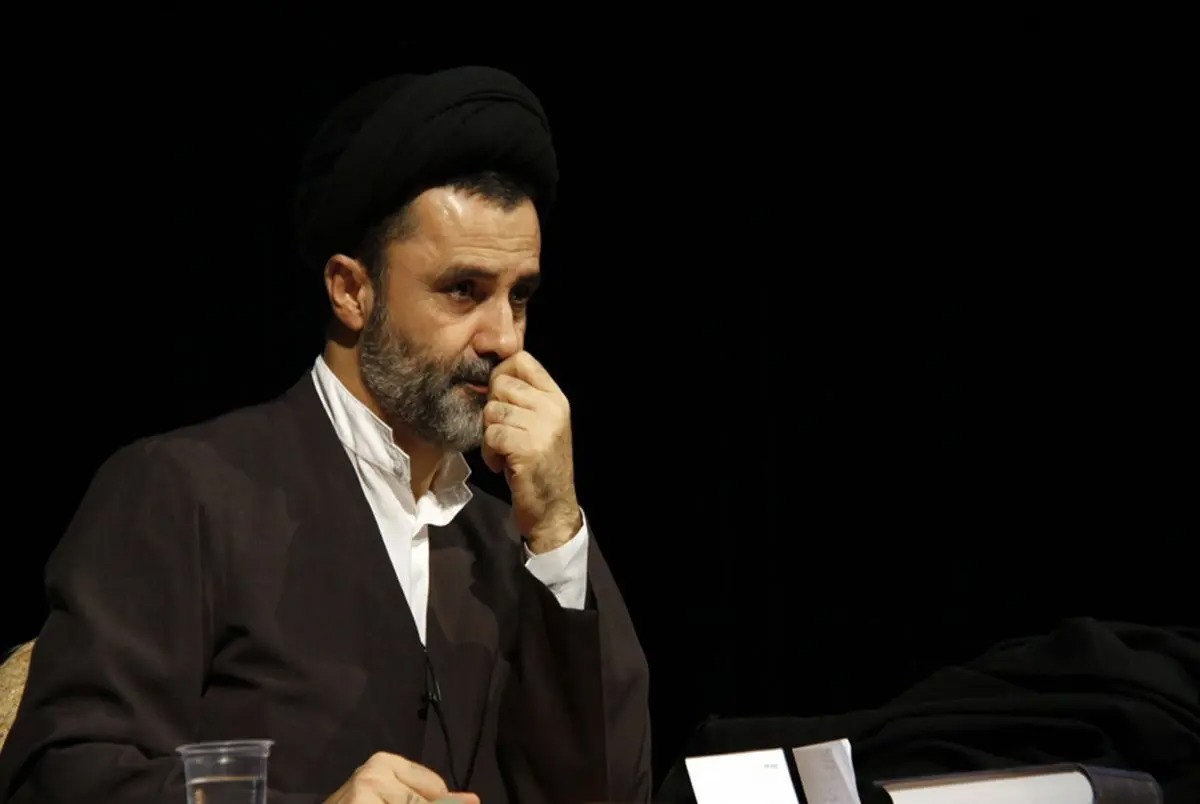 نبویان از کدام کودتا حرف می زند؟