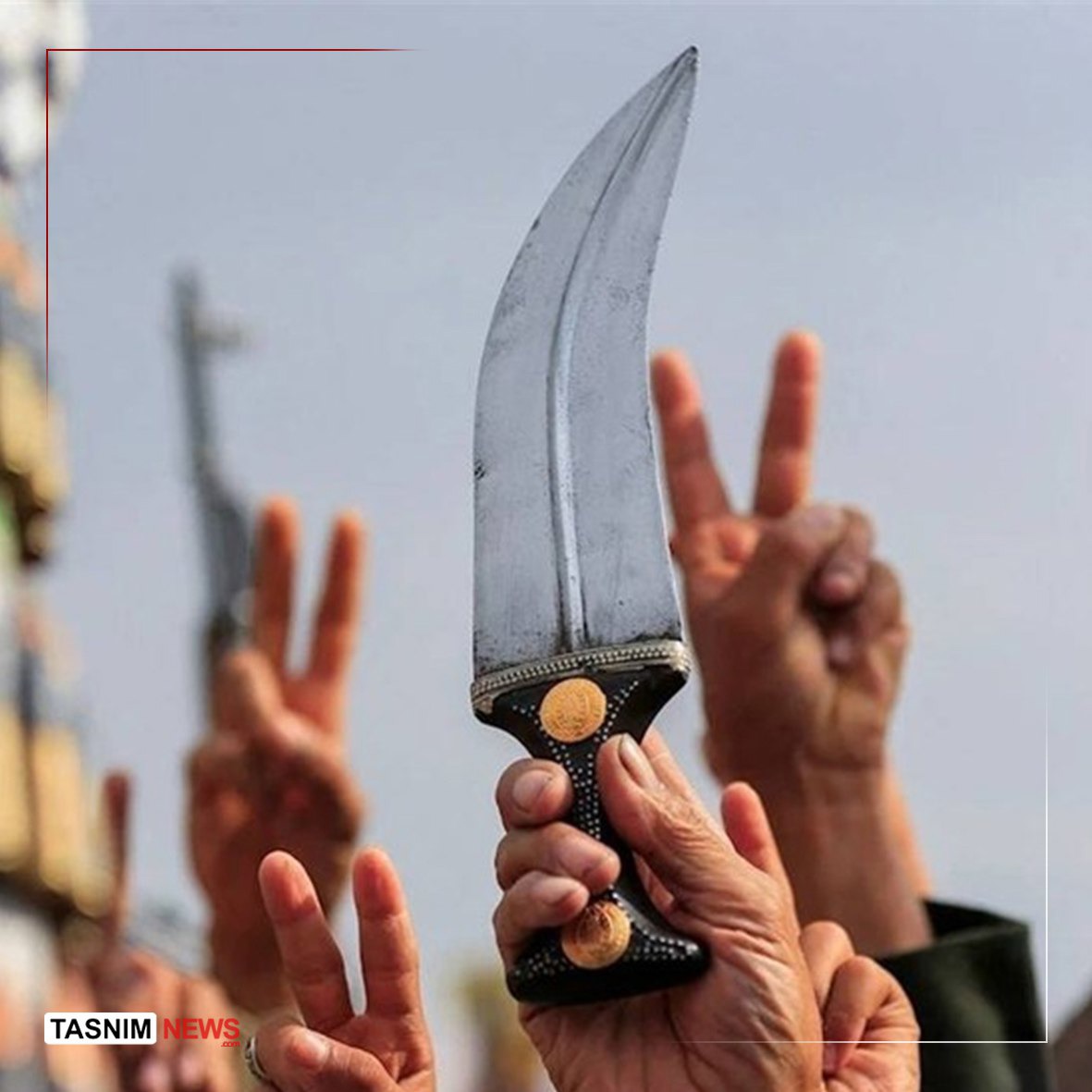 الحوثی: آمریکا و عربستان را مسئول حمله به فرودگاه صنعاء می‌دانیم