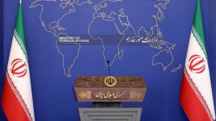 وزارت امور خارجه: برای دفاع مشروع از حقوق و امنیت ملی از همه ابزارها استفاده می‌کنیم