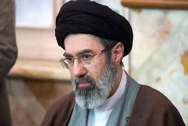 رهبر انقلاب نوشتند یک بار دیگر رئیس جمهور استعفا کند، استعفایش را می‌پذیریم/ ایشان بنا را بر این دارند شورای عالی امنیت ملی را تغییر دهند/ ویدئو