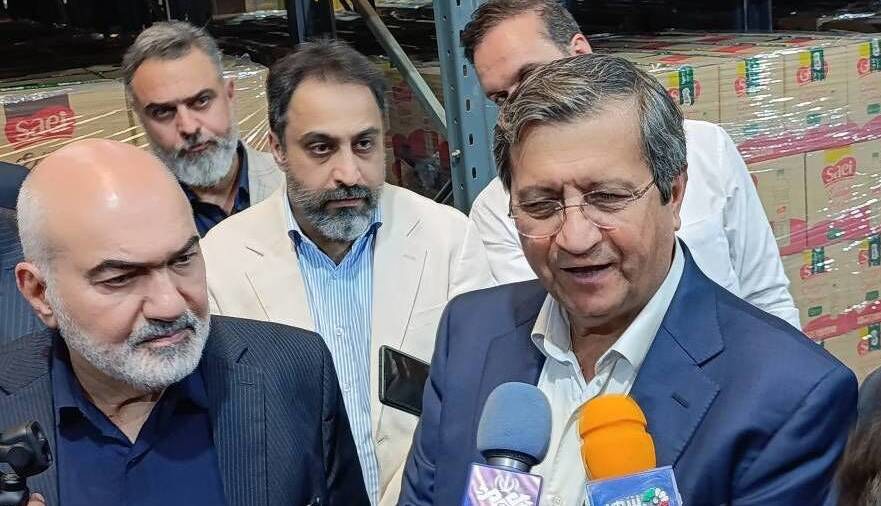 همتی: اجازه ایجاد مشاغل‌ کاذب ارزی در حاشیه بازار را نخواهیم داد
