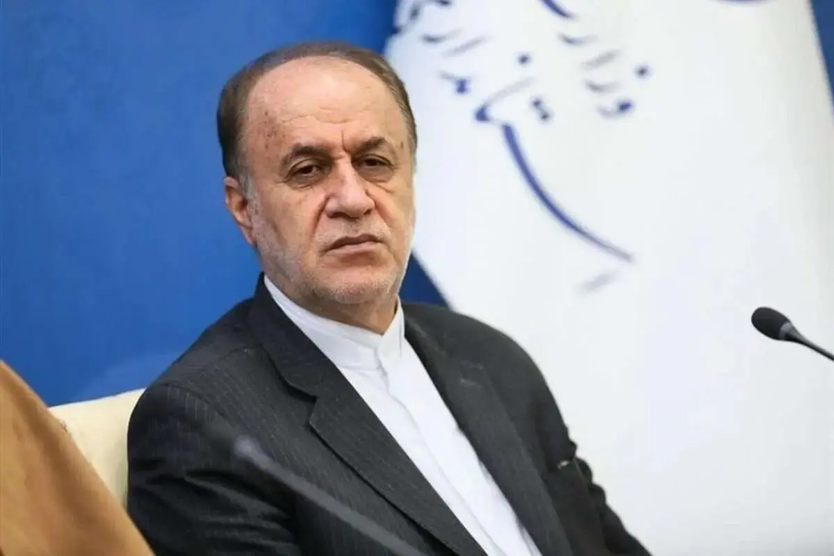 نایب رئیس مجلس: شیطنت‌های آمریکا حداقل تا ۶۳ روز دیگر ادامه پیدا خواهد کرد/ ما باید آمریکا را در منطقه محاصره کنیم