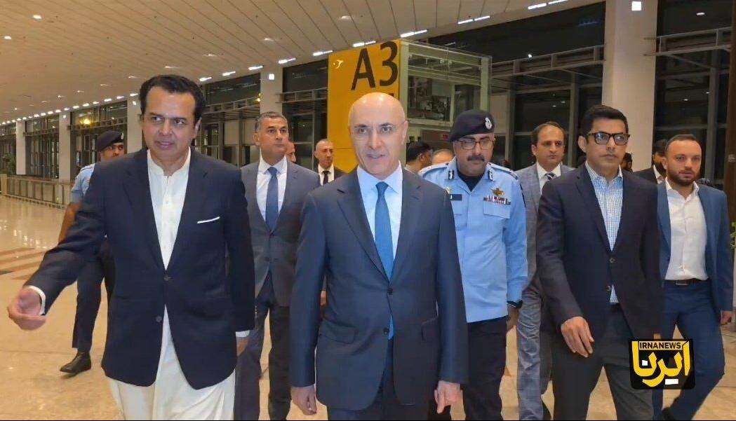 وزیر کشور لبنان به پاکستان سفر کرد